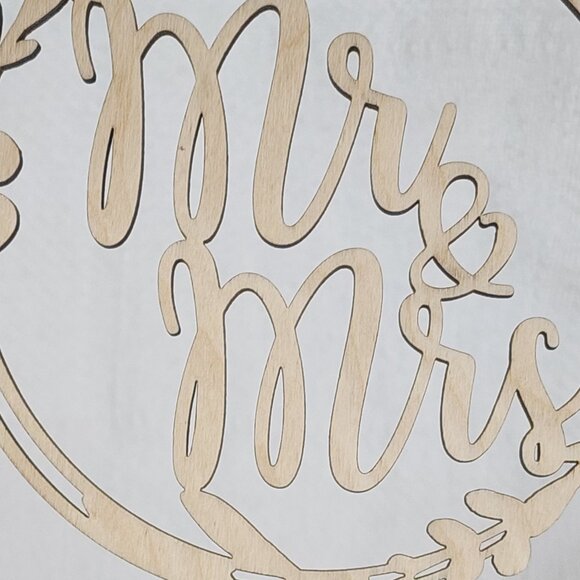 Paintable Stainable Real Wood Mr. and Mrs. with Berries and Leaves Cake Topper - Picture 12 of 16
